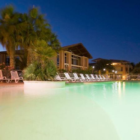 Mercure Thalasso & Spa Port Fréjus Exterior photo