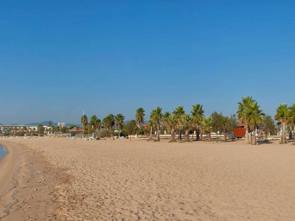 Mercure Thalasso & Spa Port Fréjus Exterior photo